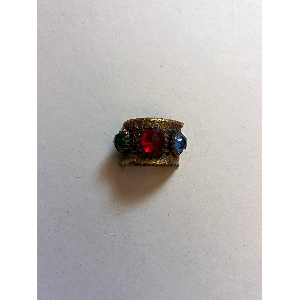 Gold Tone Metal Ring 3 Round Stones Red Center Blue/Green Sides Size 7 12mm